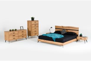 Nova Domus Alan Modern Drift Oak Bed