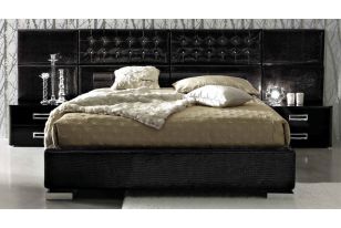 Eastern King LA Star 06 Luxurious Black Leather Bed Made In Italy